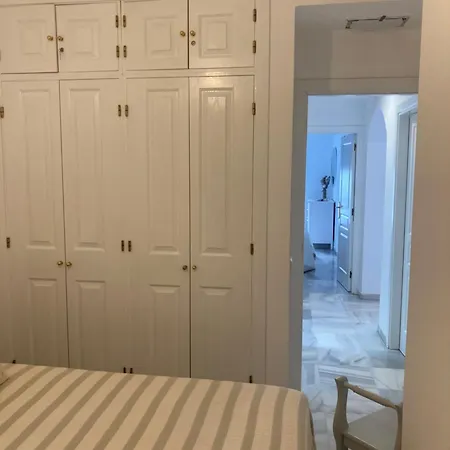 Apartamento Holidays Estepona